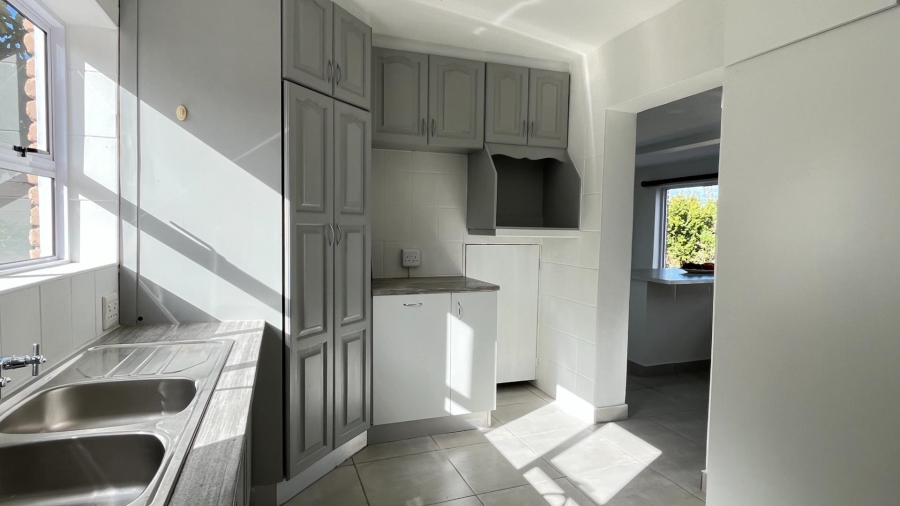 4 Bedroom Property for Sale in Dana Bay Western Cape